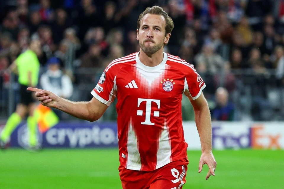 曼城3比0曼联：哈兰德双响，瓜迪奥拉精准战术大胜曼联